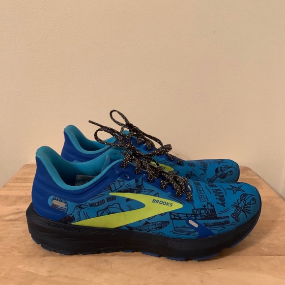 Brooks Other - Brooks Launch 9 Boston Special Edition Running